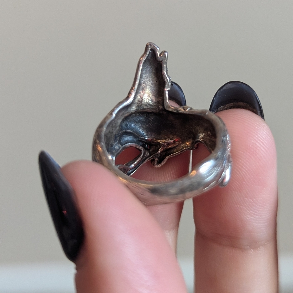 Wolf ring size 7 - Picture 3 of 3